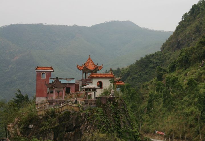 信宜石印庙风景区