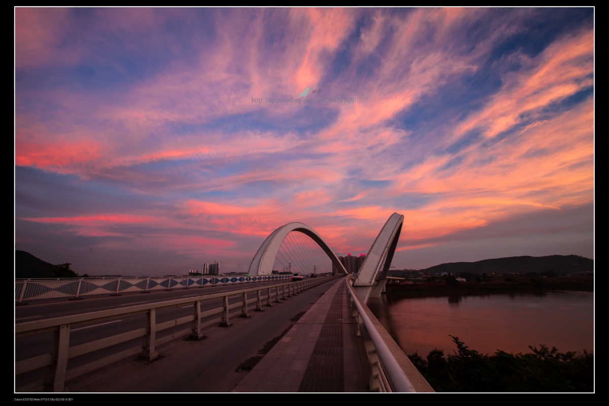 【优美壮观的南宁大桥摄影图片】南宁风光旅游