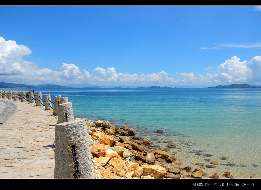 中国八大最美海滩之一的西冲杨梅坑