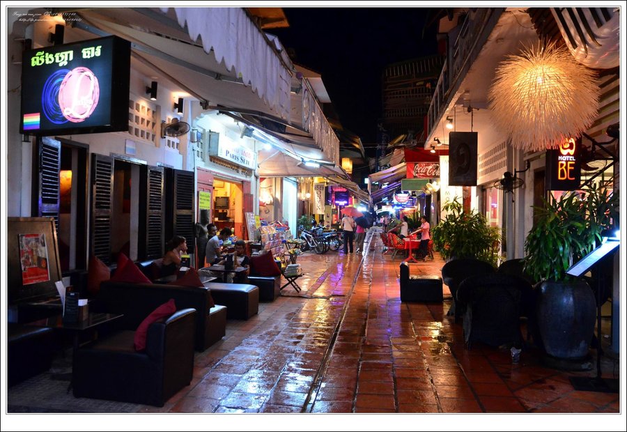【暹粒的酒吧街和夜市风情摄影图片】柬埔寨暹粒生活