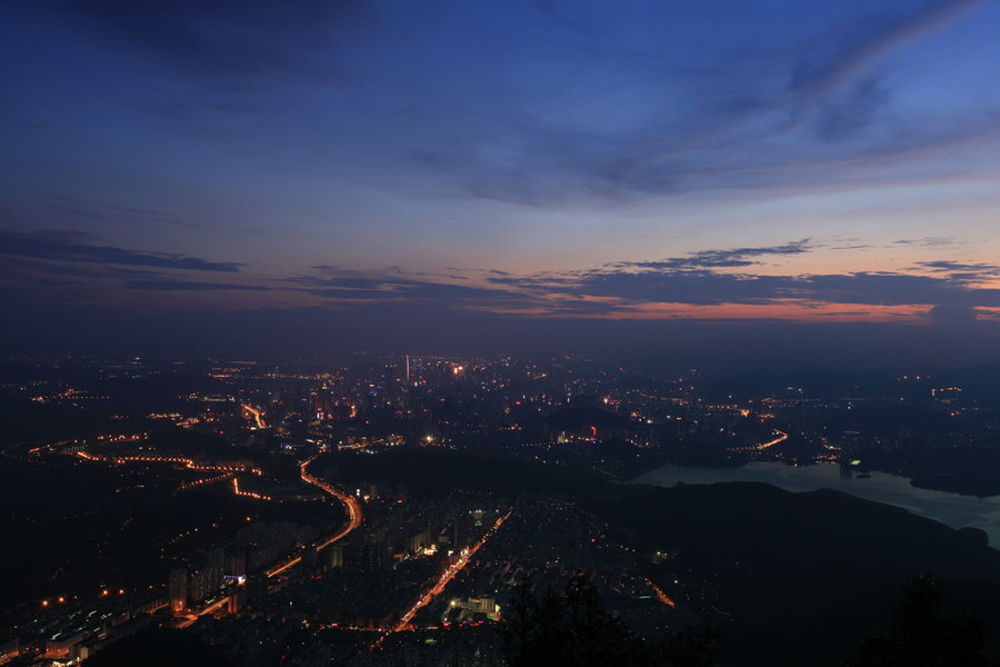 2013_07_18重上梧桐山(日落与夜景)