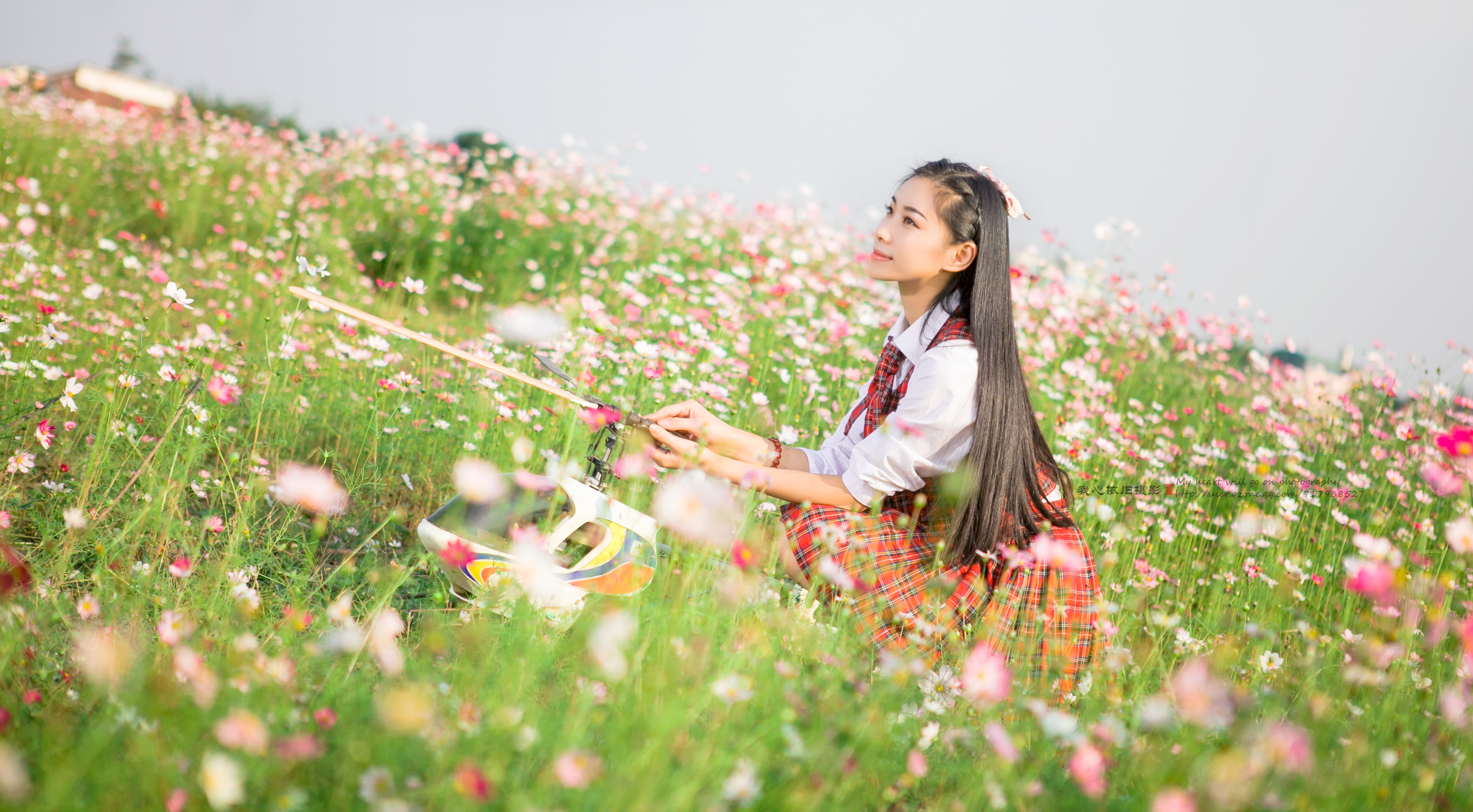 少女与花海