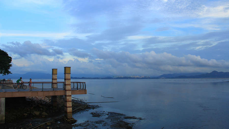 深圳湾看海