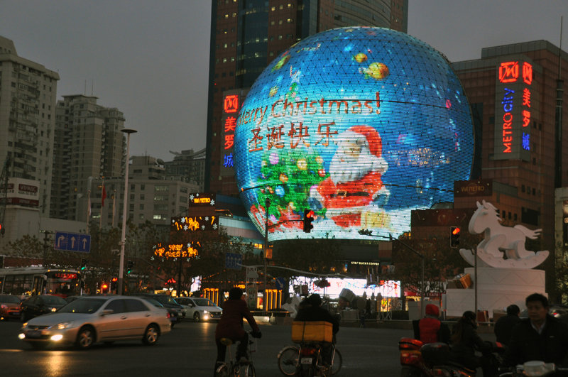 【圣诞节的上海街头摄影图片】上海风光摄影_太平洋电脑网摄影部落