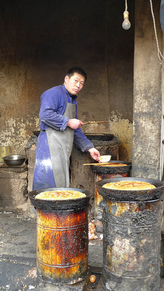 【壮馍--濮阳传统名吃摄影图片】河南濮阳老城