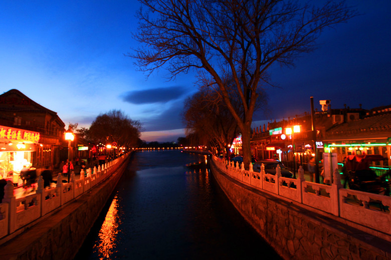 【北京什刹海酒吧街夜景摄影图片】北京风光旅