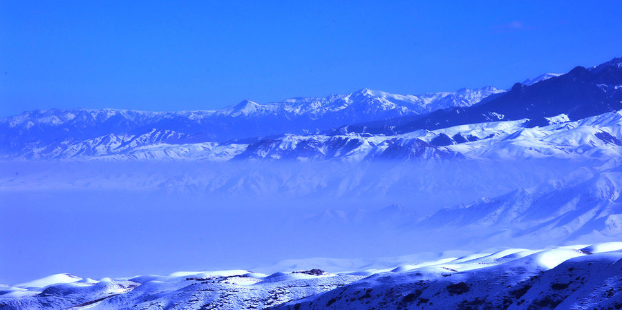 【美丽冬季摄影图片】新疆天山山脉风光摄影