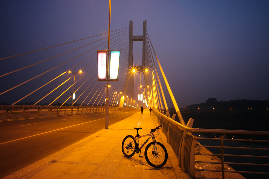 【一座桥 一座城摄影图片】百色东合大桥风光