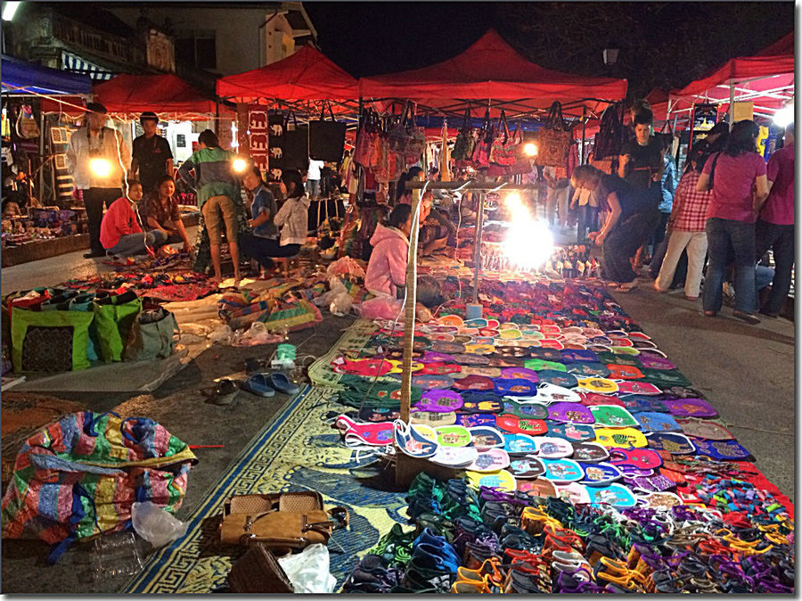 【春节泰老柬自驾游:琅勃拉邦夜市摄影图片】