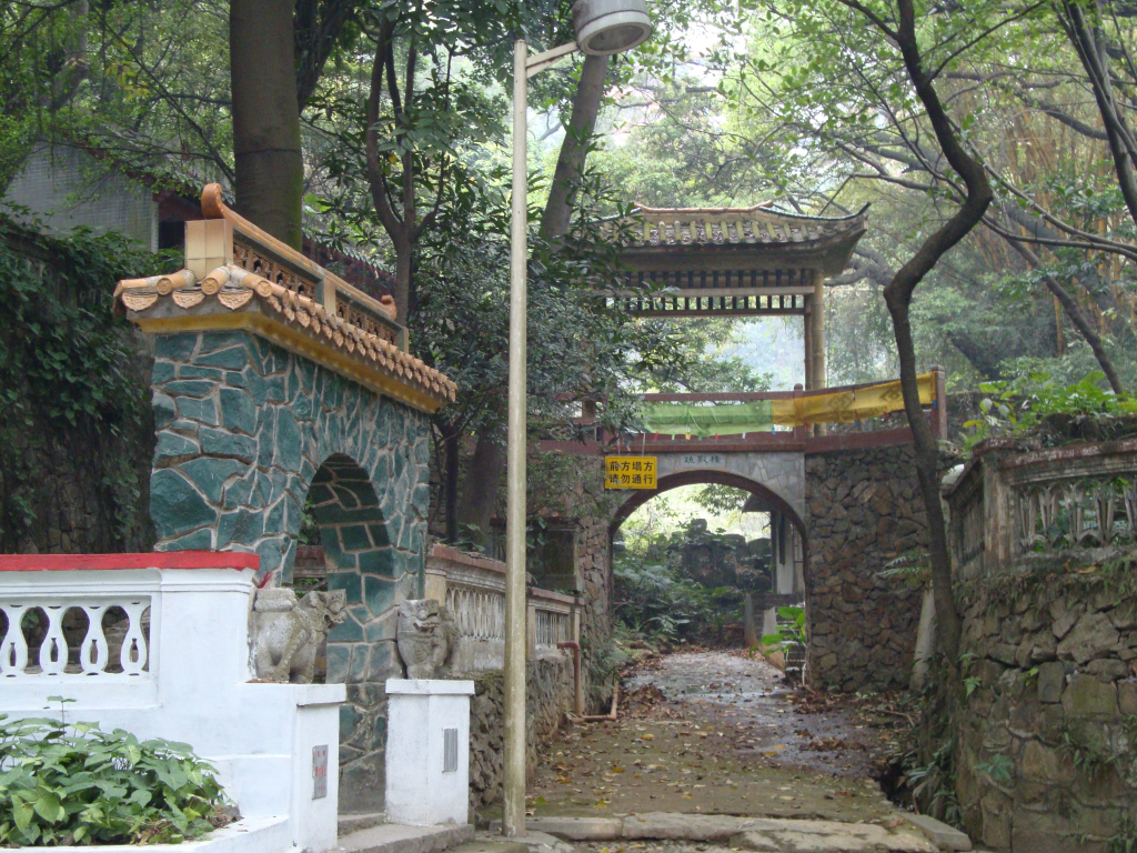 地址(位置,怎么去,怎么走 江门市江海区白水带公园茶庵古寺