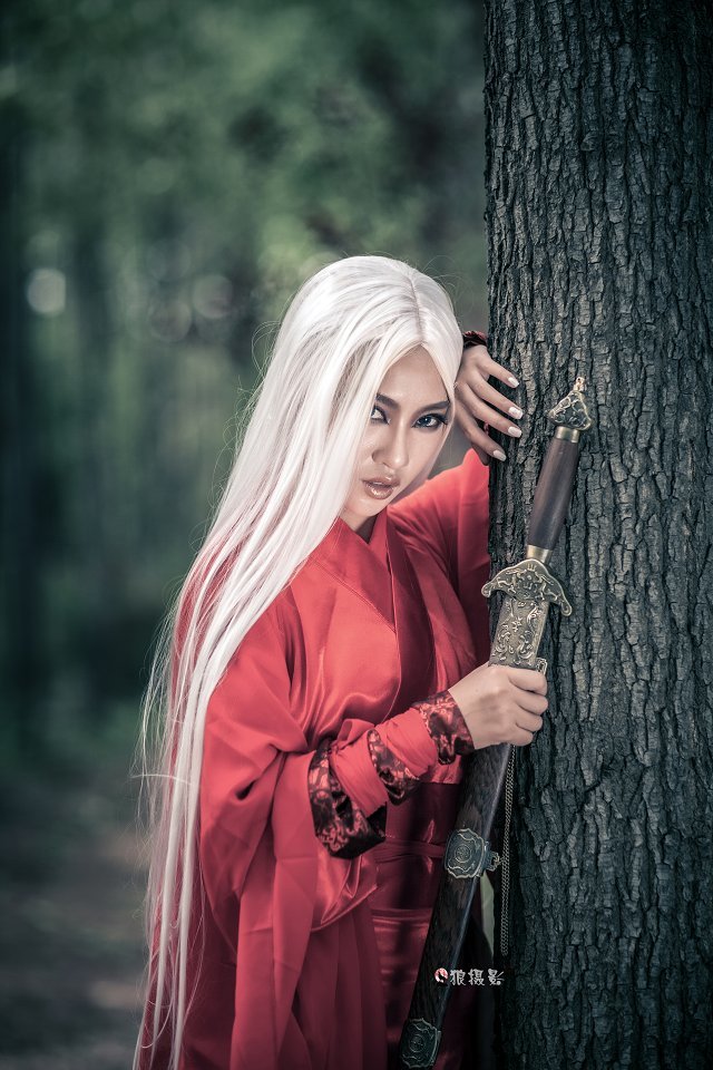 新白发魔女