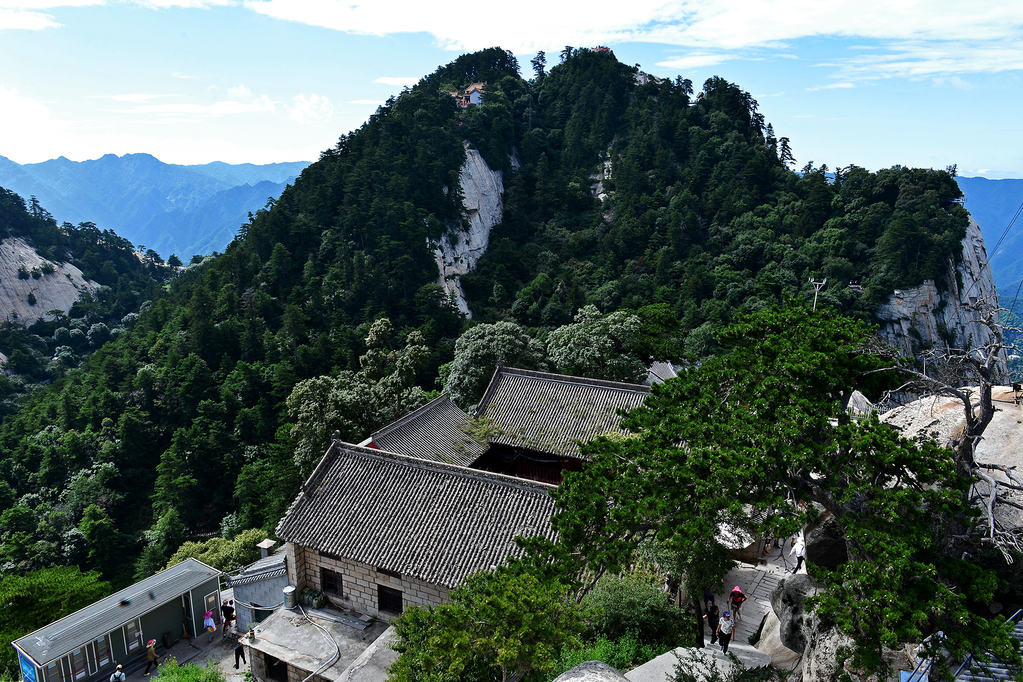 秀丽险峻的华山(西峰)