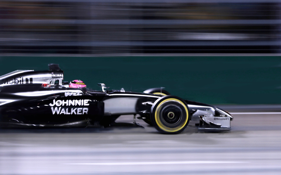 【SINGAPORE F 1 夜间赛车摄影图片】赛车道