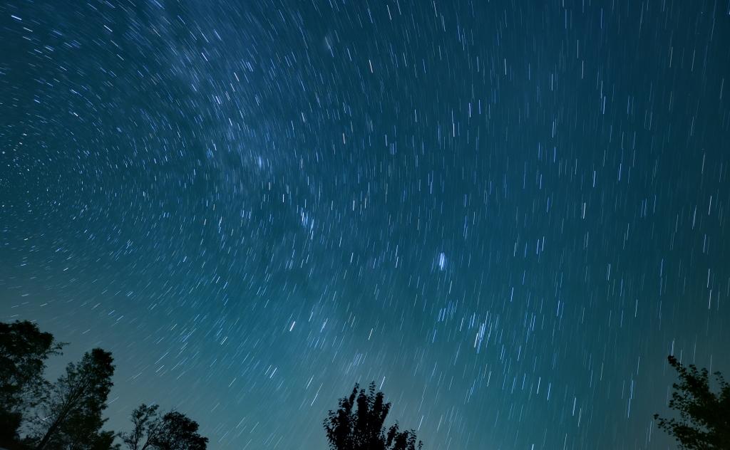 星光璀璨 九悟山