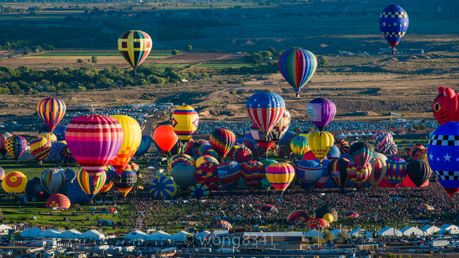 【美国新墨西哥州 Albuquerque 热气球节摄影图