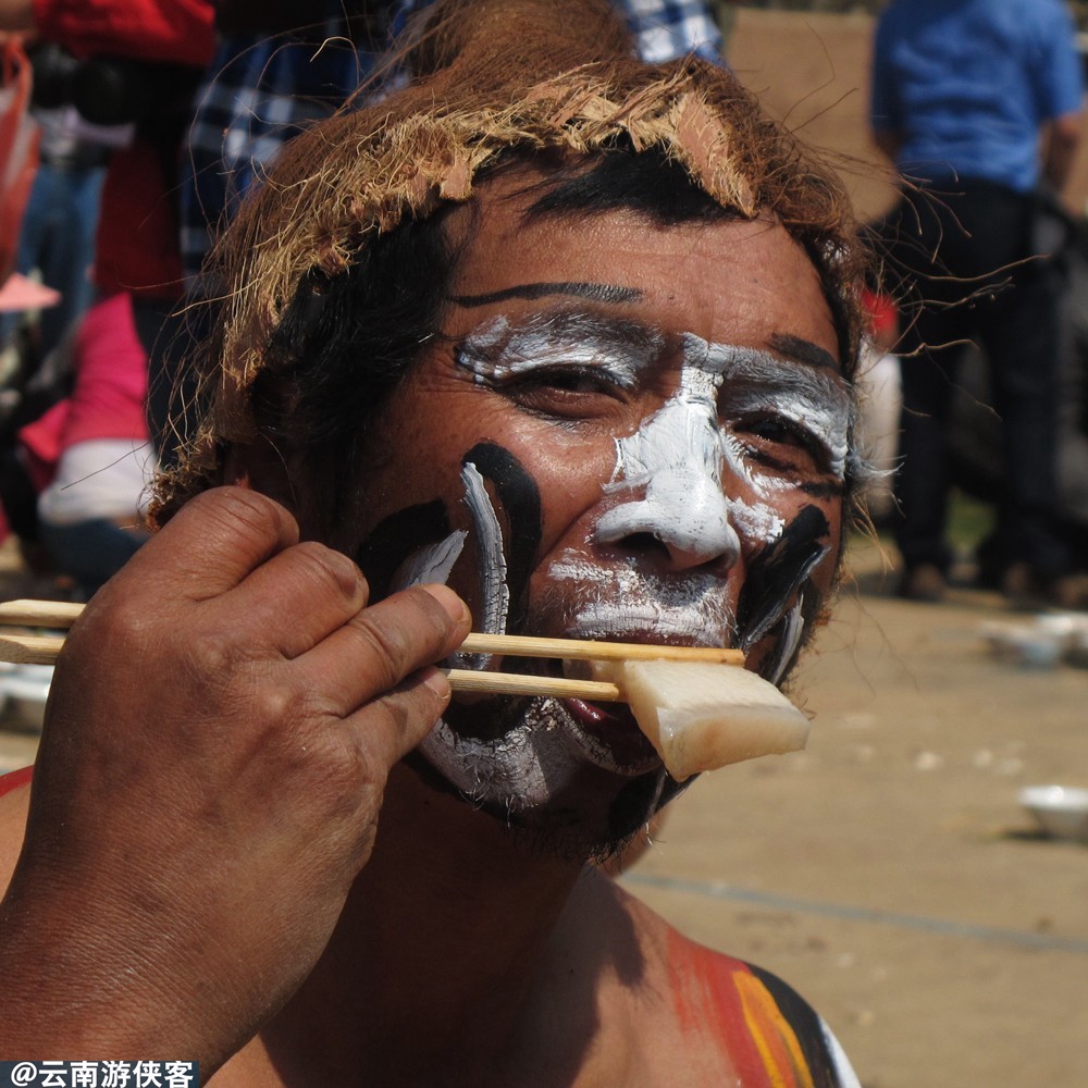 云南弥勒阿细祭火节神秘火热的节日