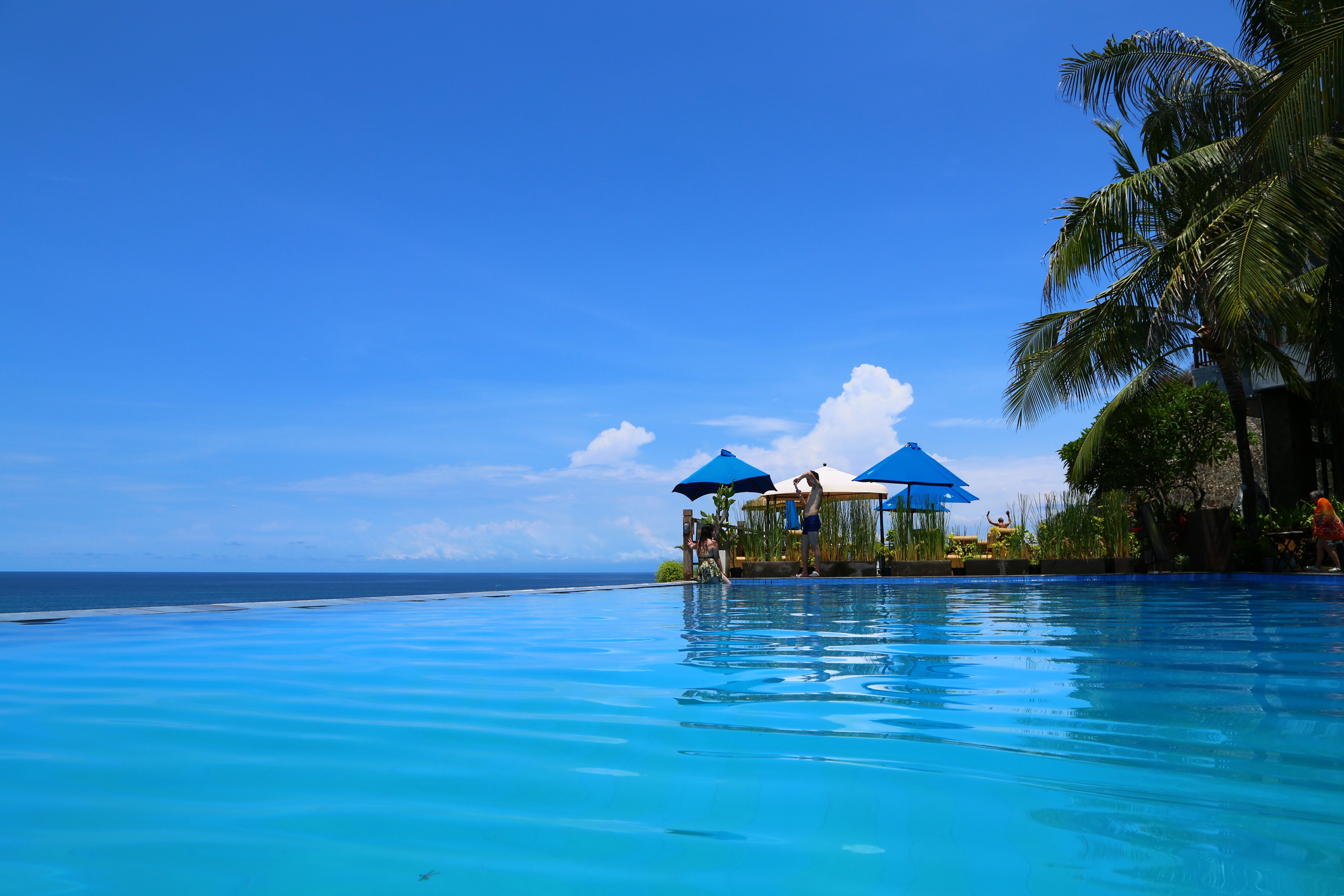 巴厘岛库塔海滩跟团旅游/报价/攻略_巴厘岛冲浪 | 途精巴厘-印尼当地的旅行地接社