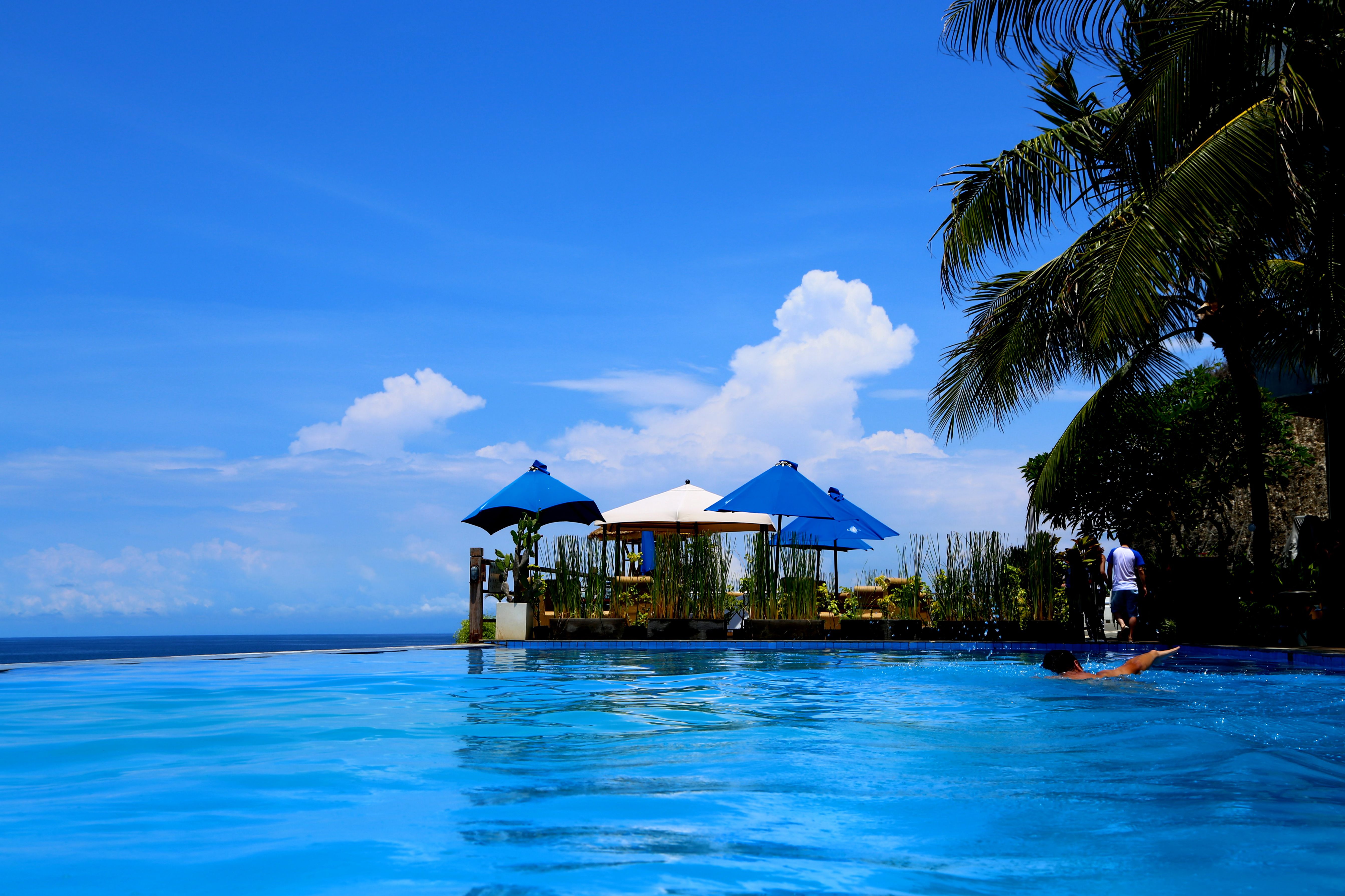 世界著名旅游胜地巴厘岛的小众景点 温暖整个冬天_凤凰网