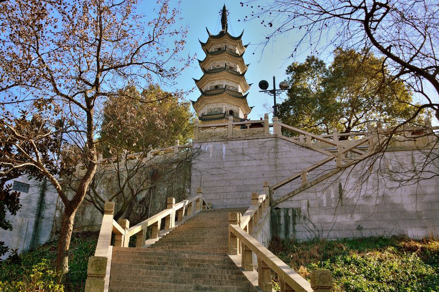 苏州上方山楞伽寺塔