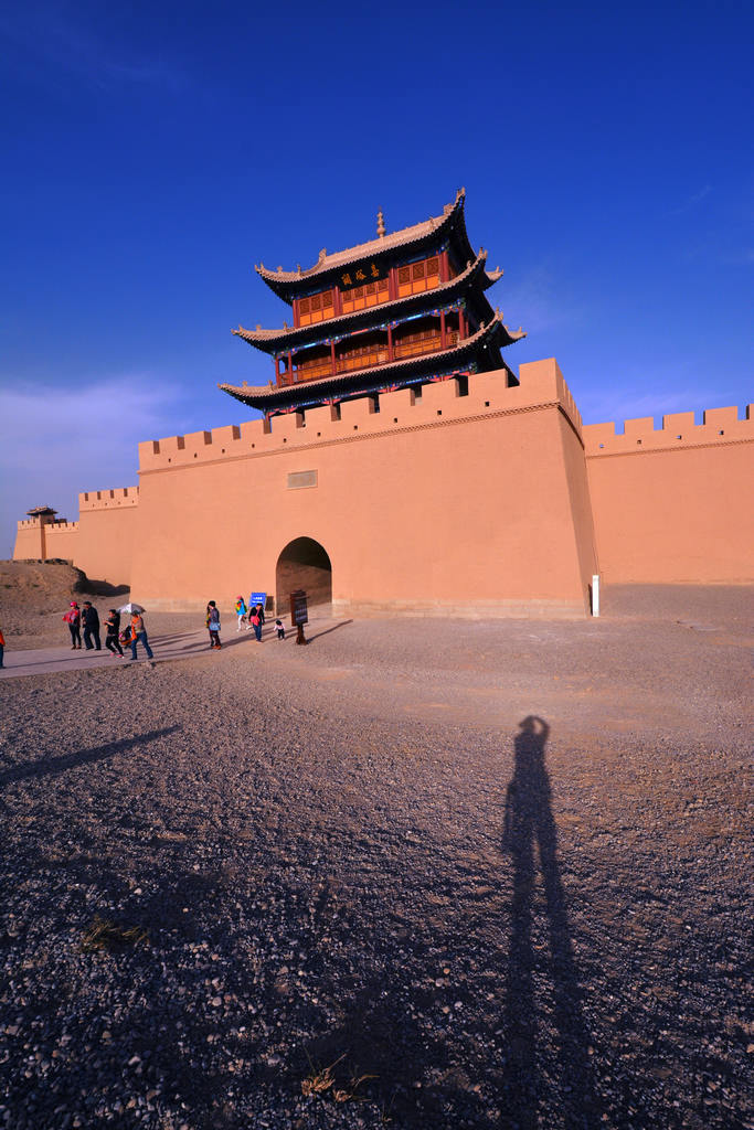 雄关漫道真如铁—嘉峪关