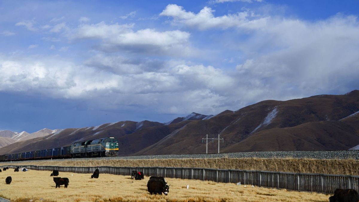 圣地西藏22青藏铁路沿线