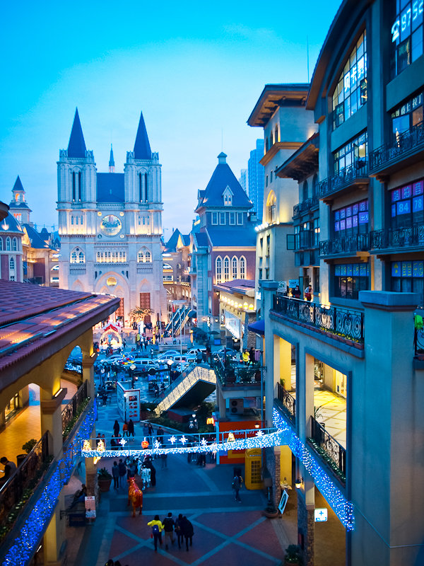 【【武汉夜景】LifeInWuhan-光谷国际城夜景摄