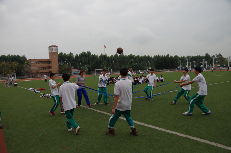 【【给点阳光】快乐体育课摄影图片】广州市轻