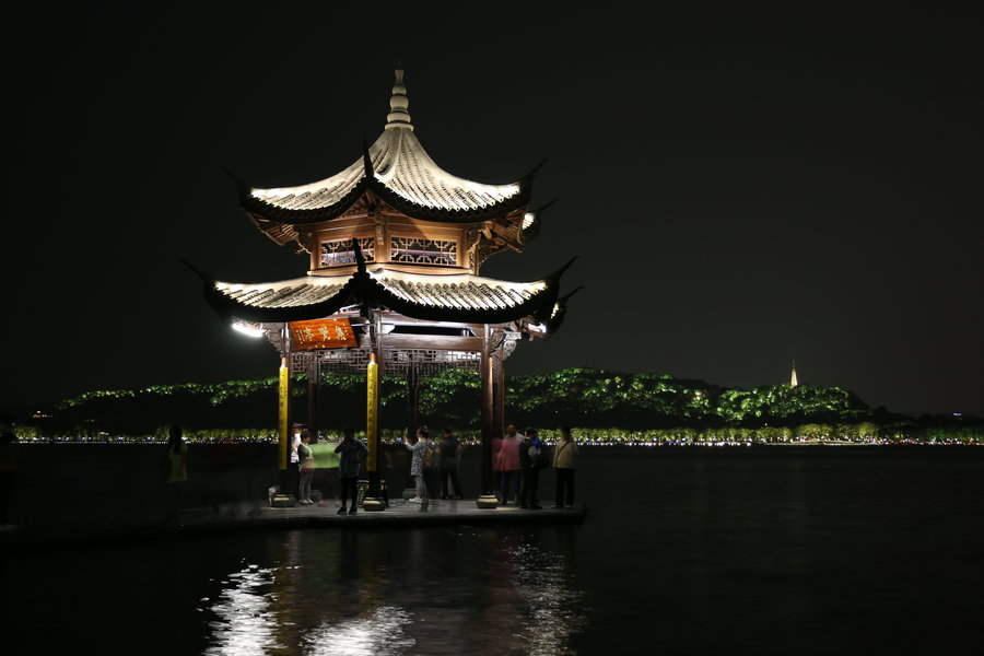 【夜游西湖摄影图片】杭州西湖风光旅游摄影