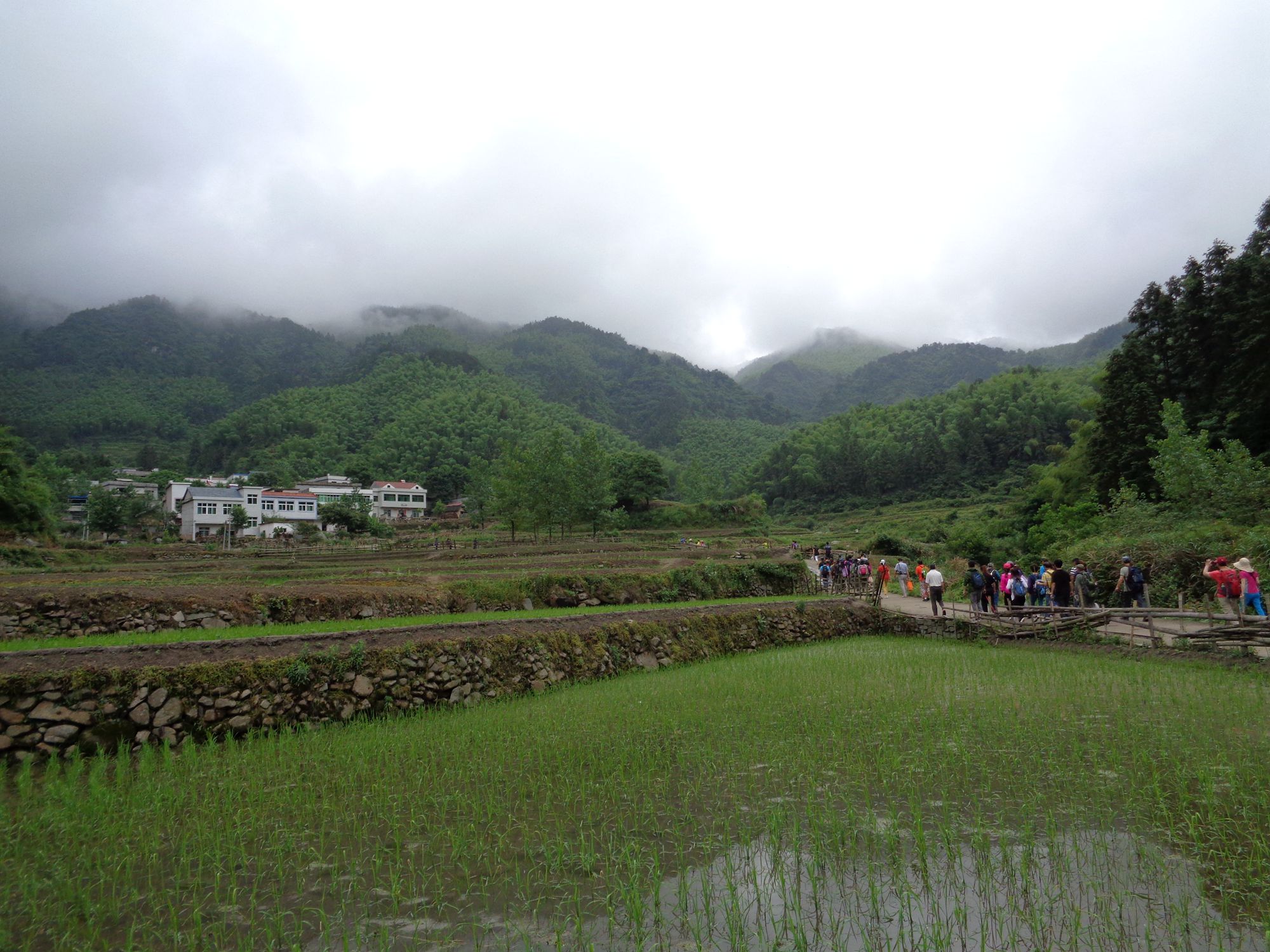 小山村安逸,俺喜欢