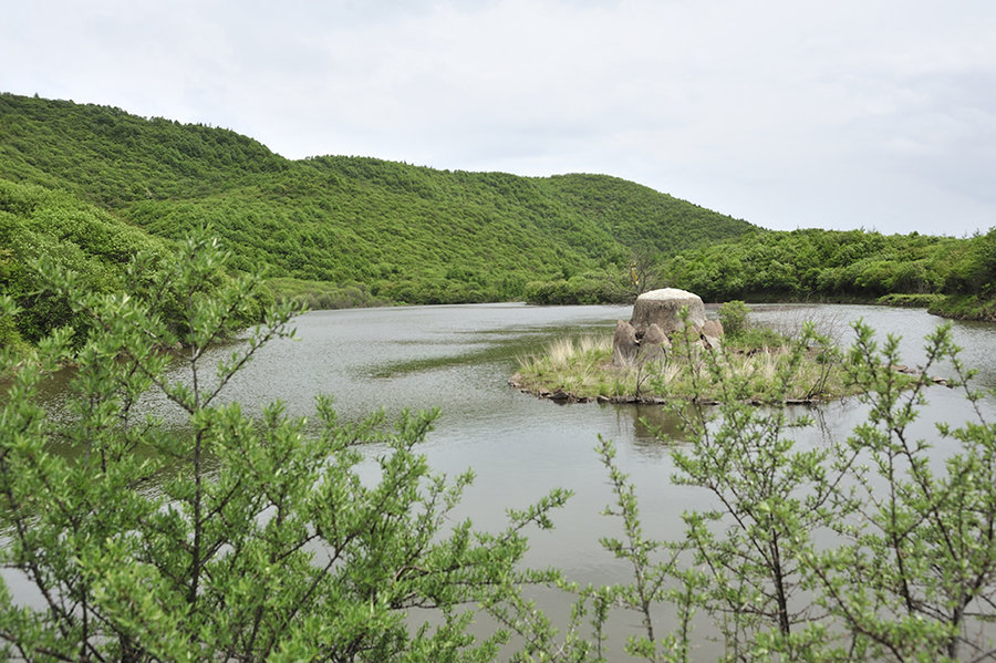 【朝那湫之关山天池摄影图片】平凉市庄浪县朝那湫_网