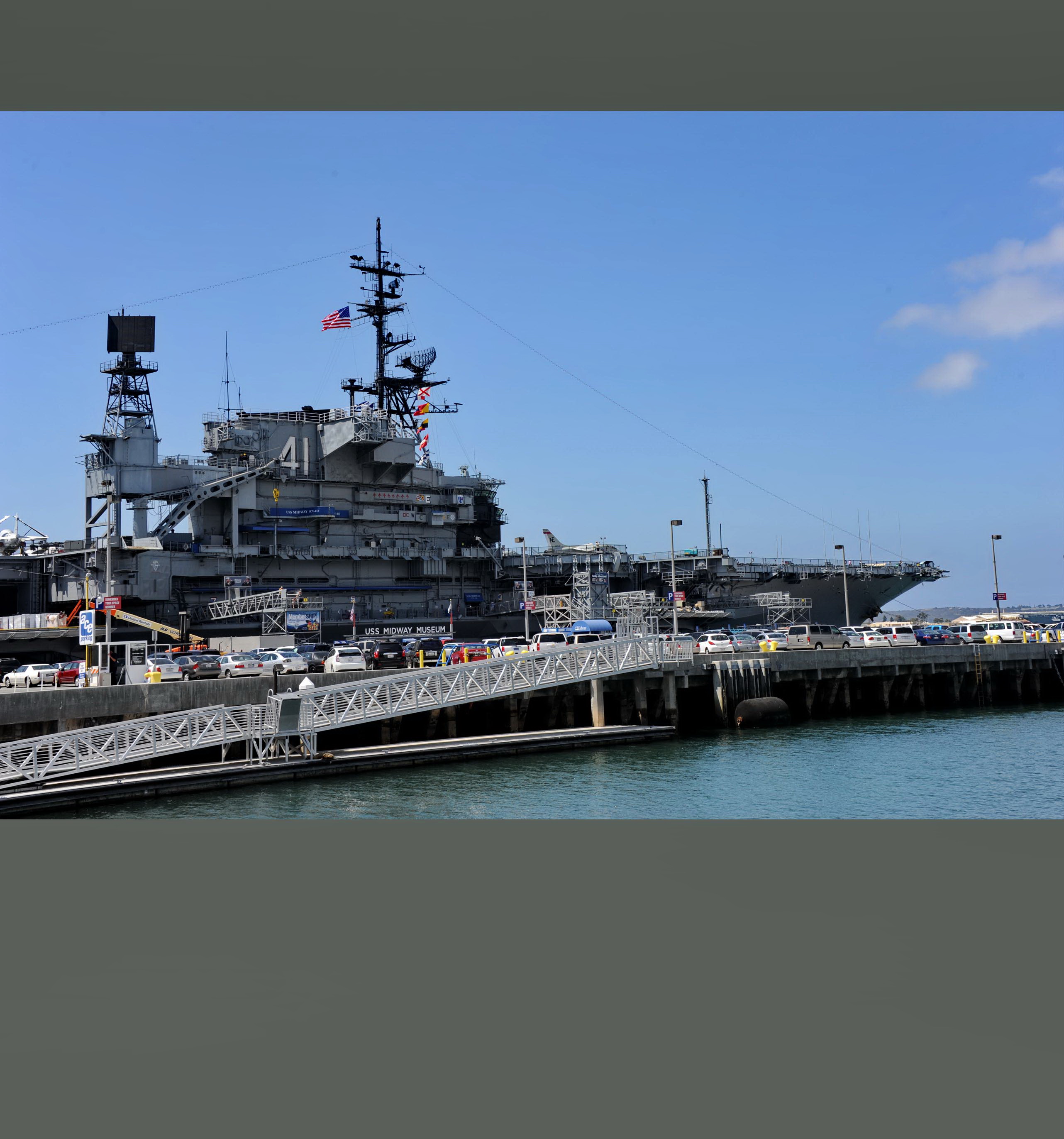 【美丽的海港城市——圣地亚哥摄影图片】圣地亚哥军港纪实摄影_wwd47_太平洋电脑网摄影部落