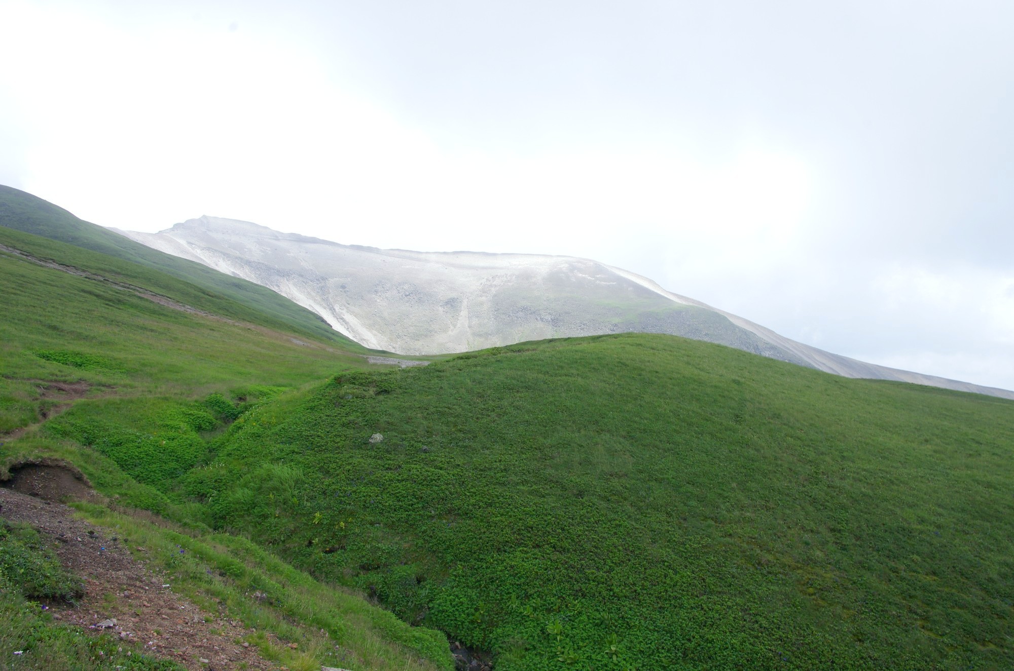 游览长白山天池(北坡和西坡)