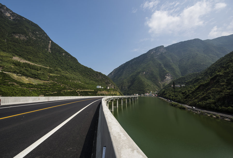 兴山水上公路