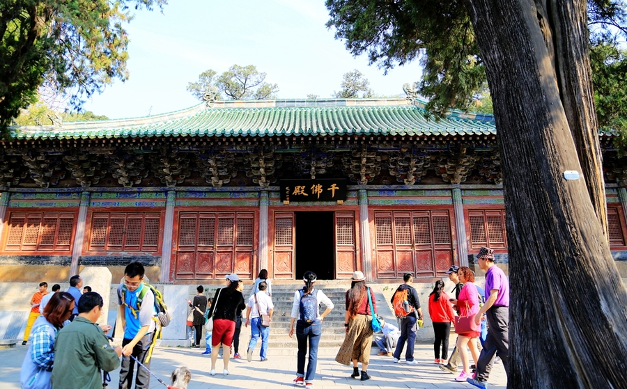 千年古刹——灵岩寺