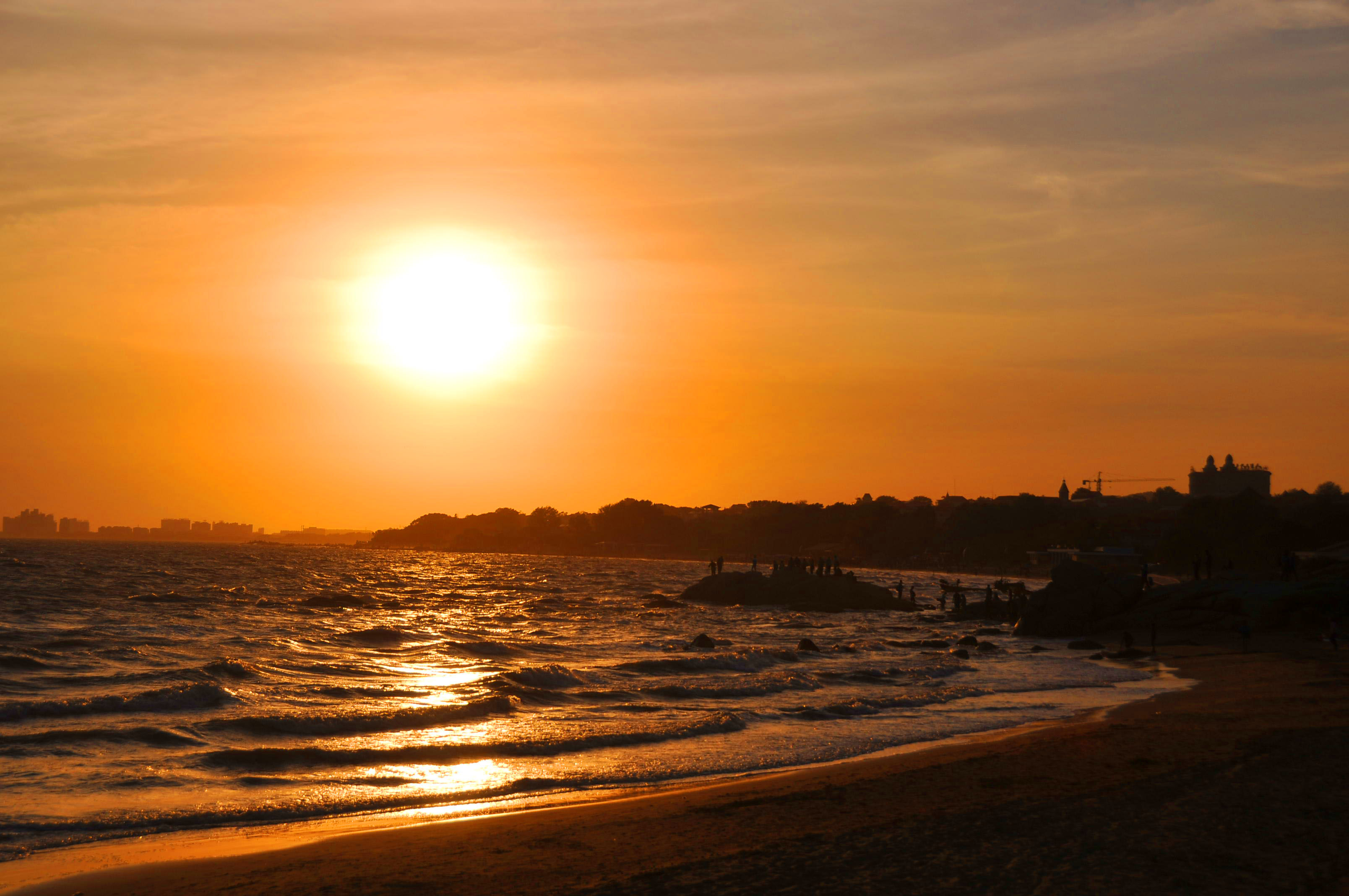 青岛有哪些适合游客欣赏海边落日的好去处？ - 知乎