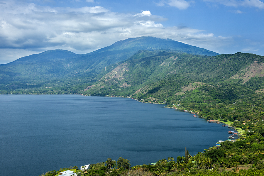 15萨尔瓦多伊洛潘戈湖