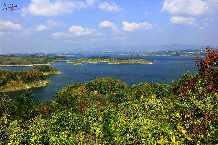 深秋碧空醉美千岛画廊