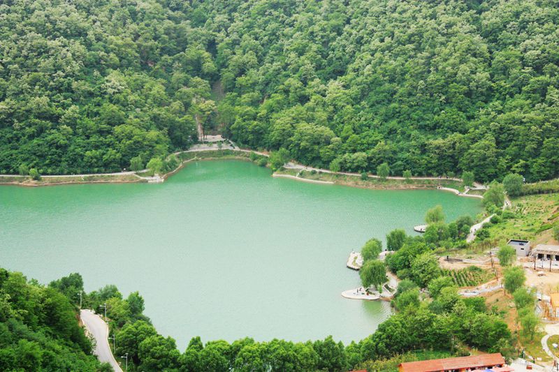 侍郎湖(陕西彬县)