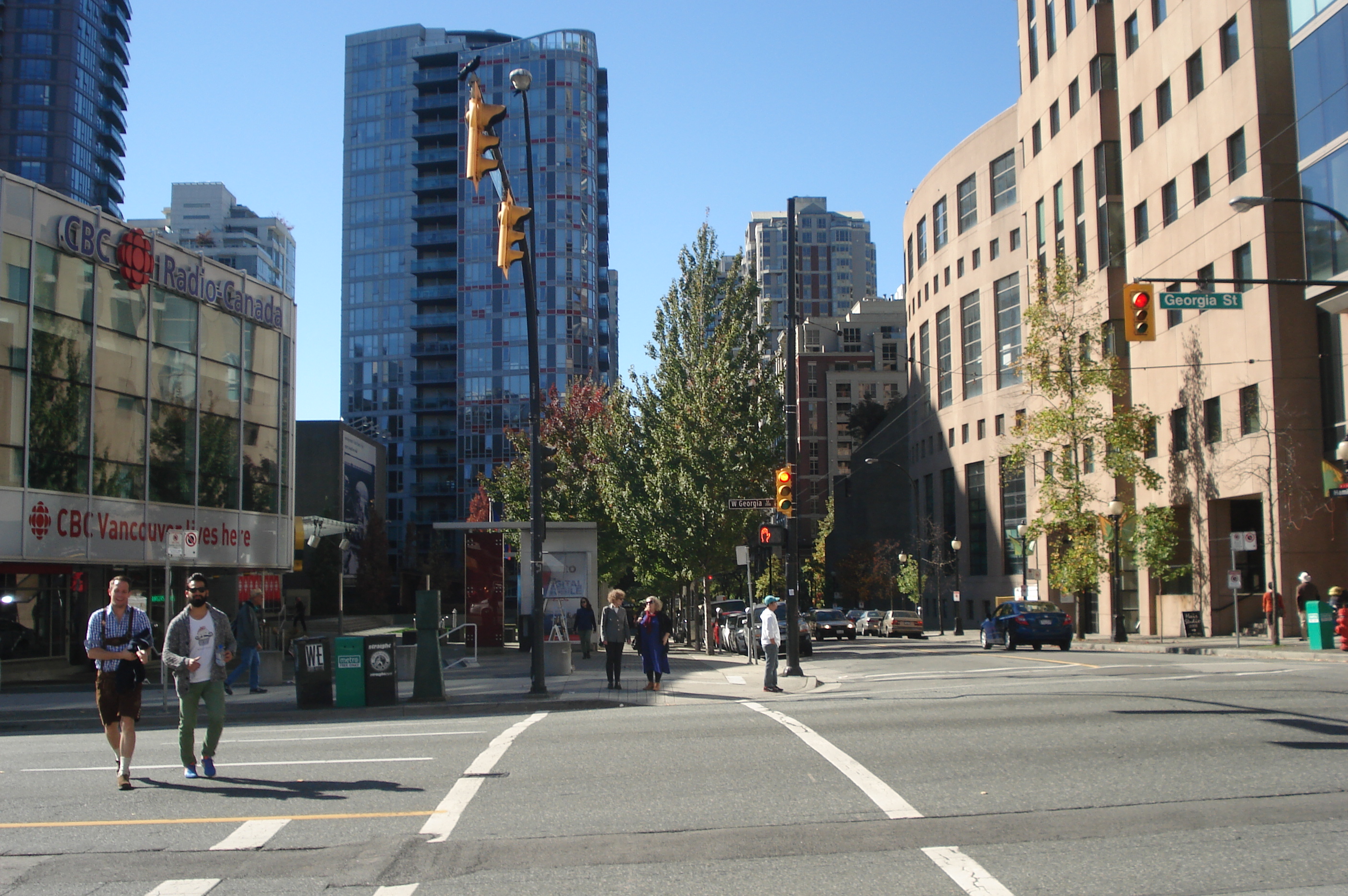 加拿大温哥华市中心全新地标住宅 LANDMARK ON ROBSON 首期只需5% 尺价约港币$12,000元起* | 地产新闻 | 中原地產
