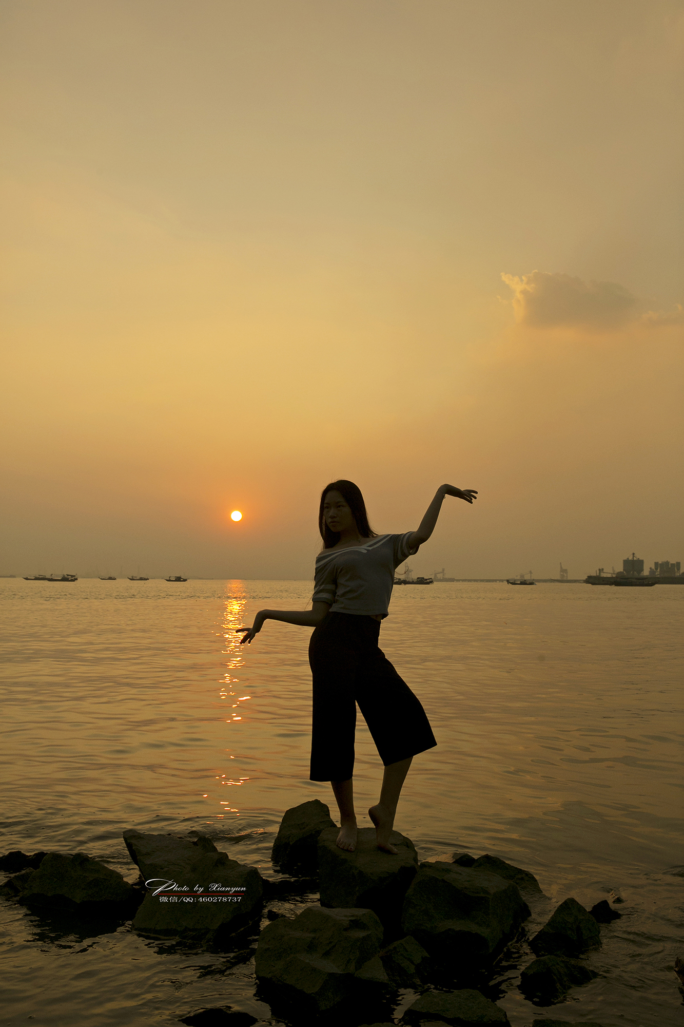 渔舟唱今晚 海女舞夕阳