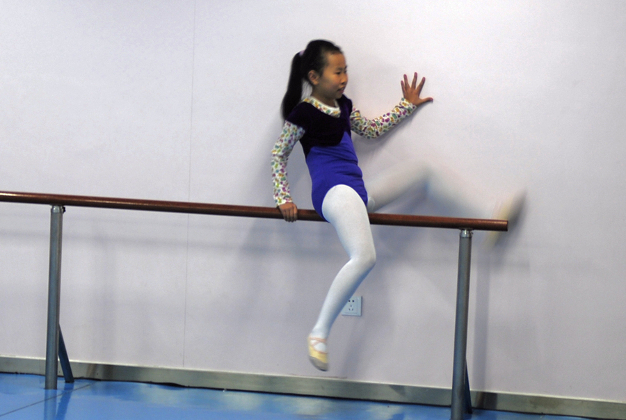 【学舞蹈的孩子摄影图片】杭州少年宫纪实摄影