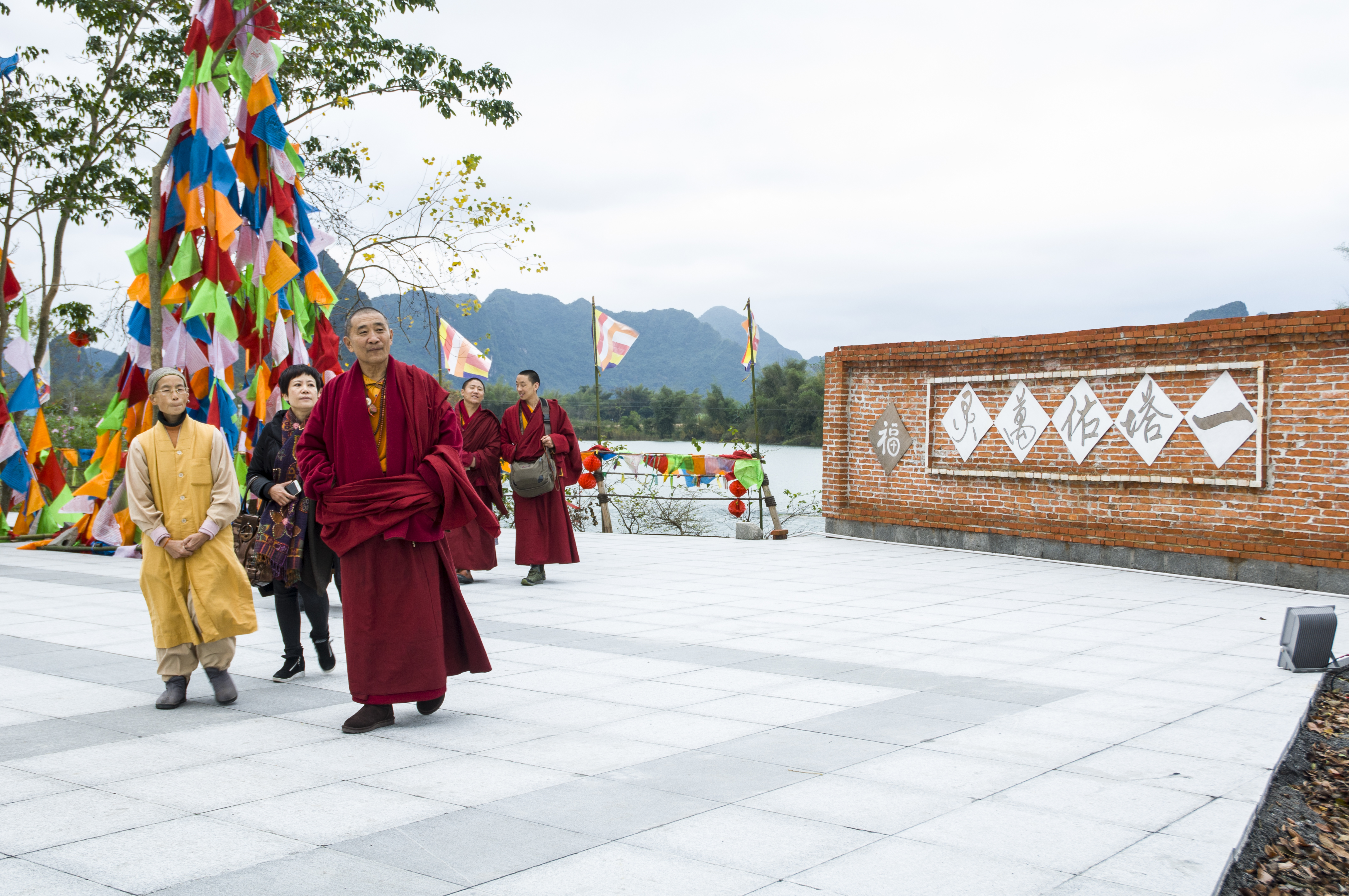 广西都安县地苏镇安福寺佛塔