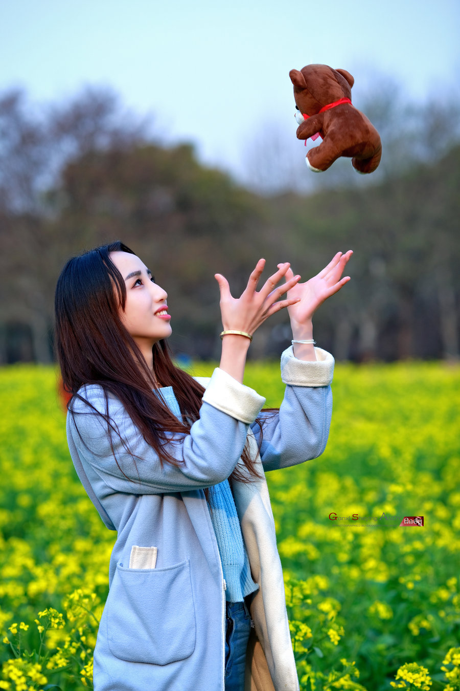 【春天的脚步摄影图片】人像摄影_太平洋电脑网摄影