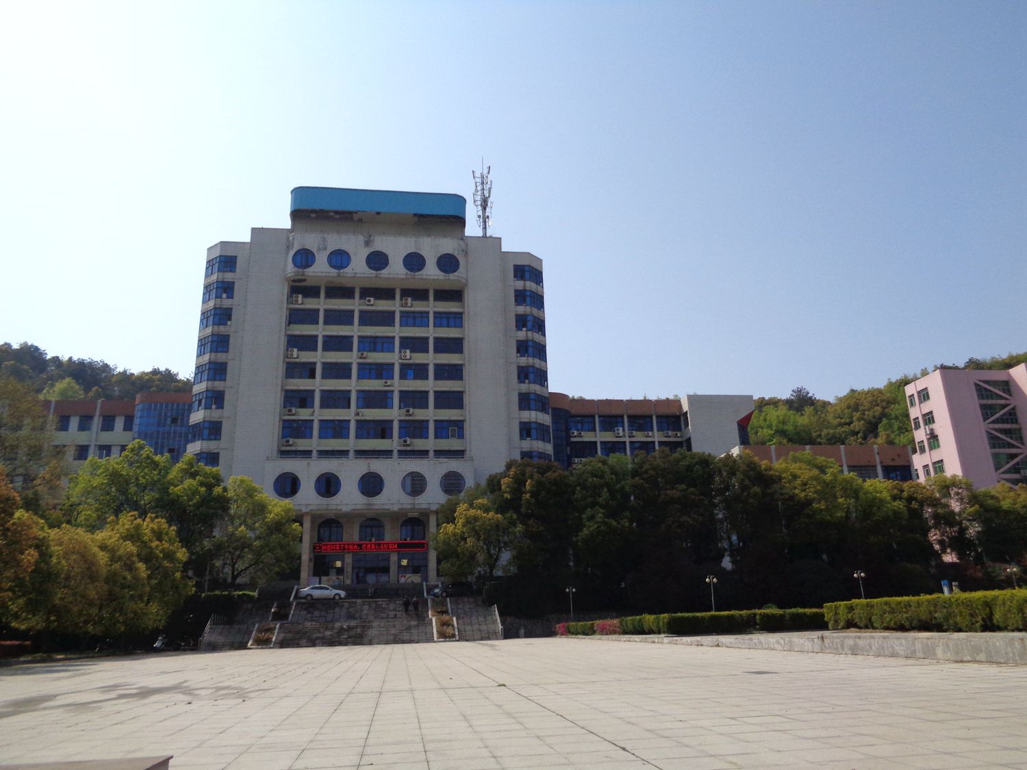 湖北理工学院