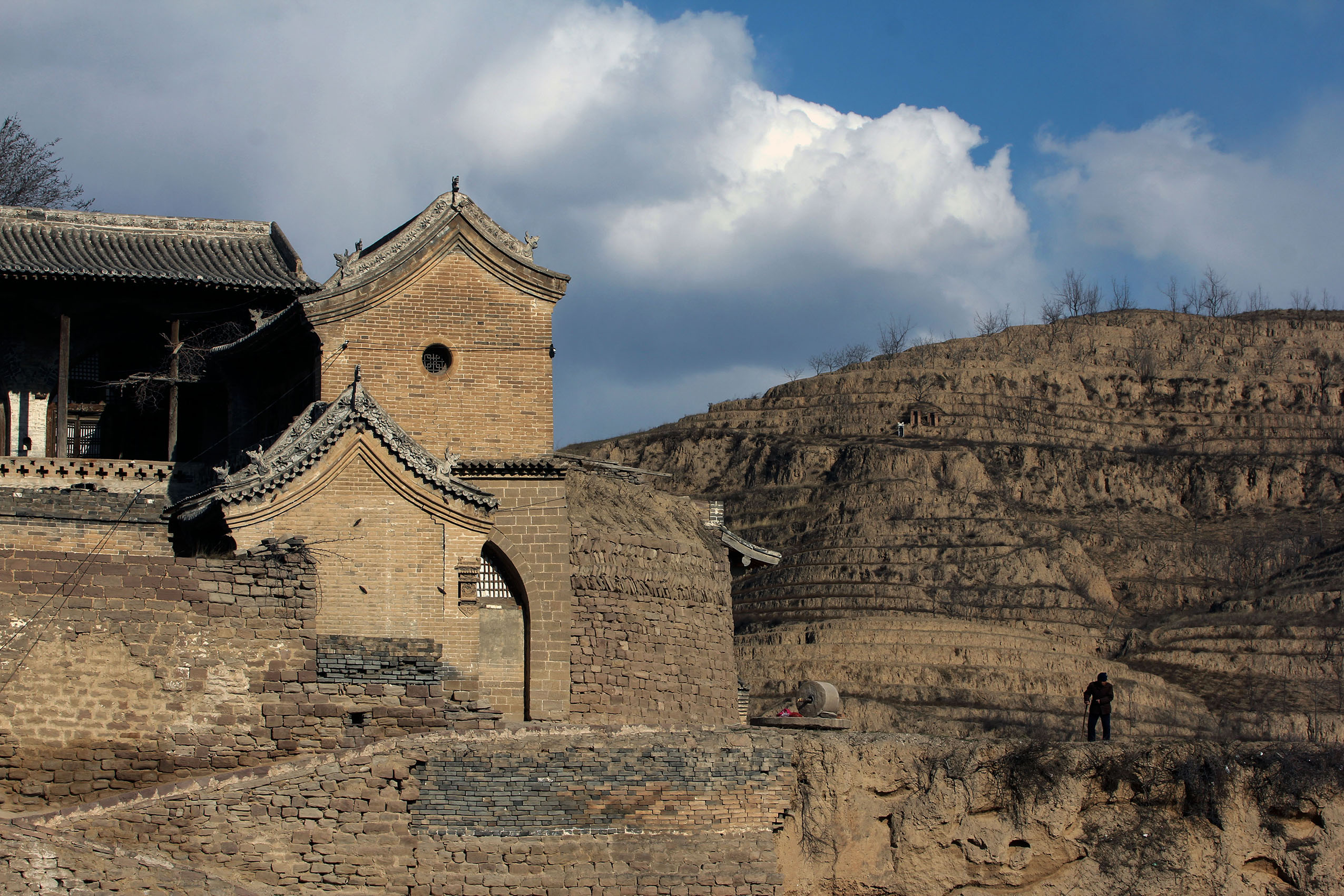 李家山村