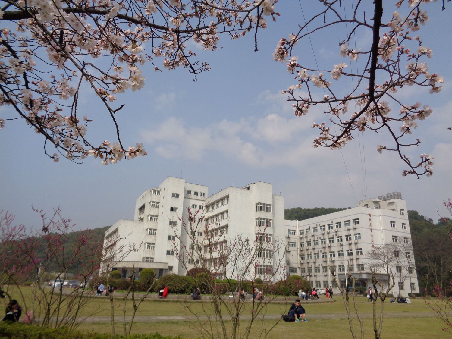湖北师范大学