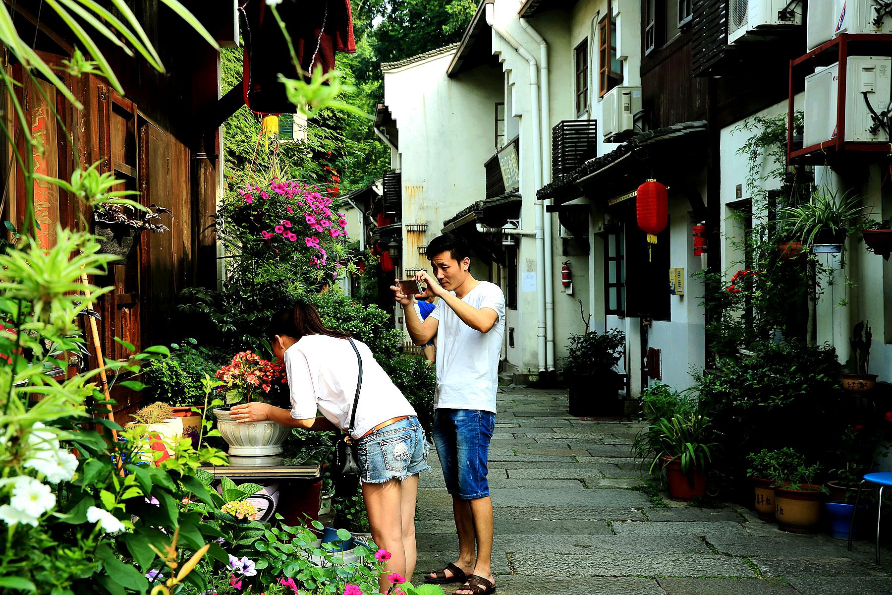 小河直街—老杭州人的生活区