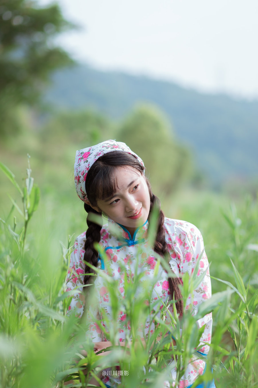 俊俏村姑乐逍遥