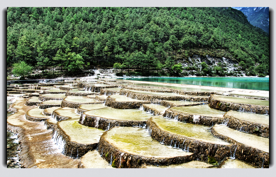 蓝月谷.白水河