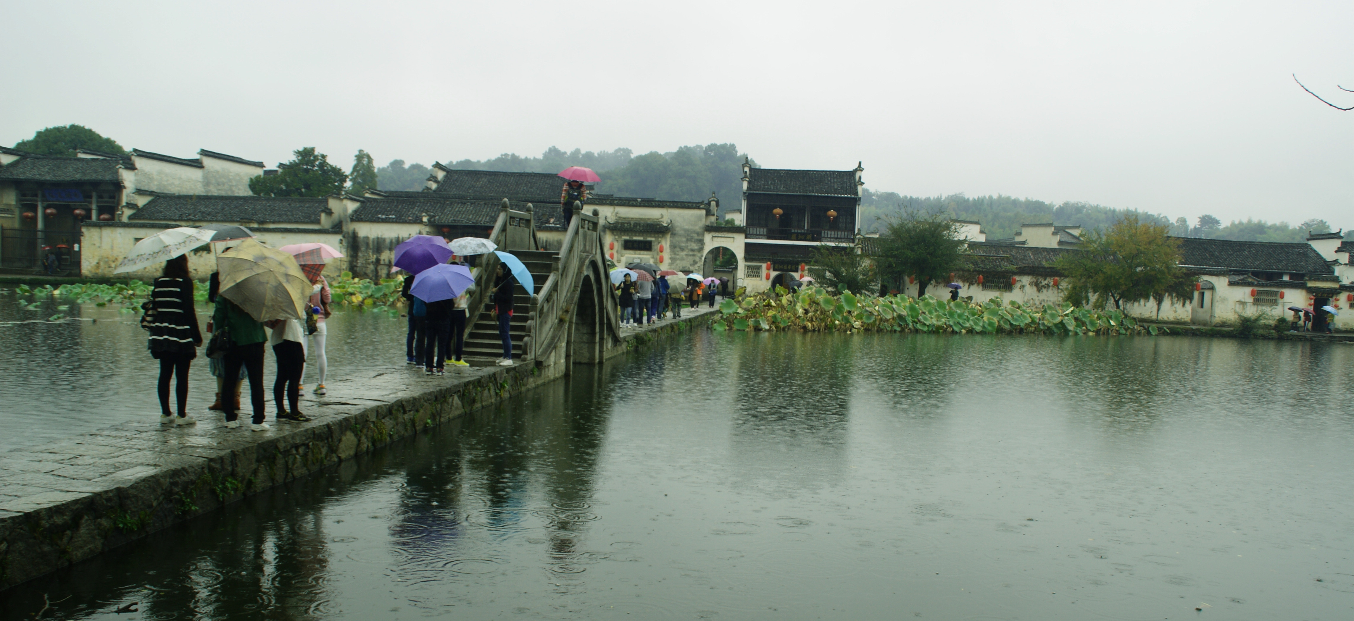 烟雨宏村